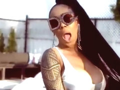 Worldstar HipHop Candy Model Paris Richards - Run It Up (Music Video)