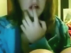 Masturbating teen live on webcam - hardcore fingering bate session
