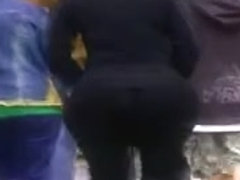 PAWG Mature in the park