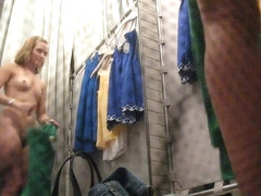Blondie nude in changing room