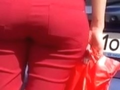 RED BOOTY!!!!