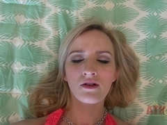ATKGirlfriends video: Skylar Green hops in the bed and invites you over.