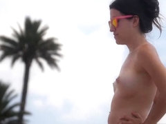 Voyeur video of babes on the beach