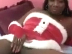 Black girlfriend in christmas outfit