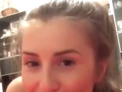 Sexy bitch Dance Dance