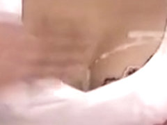 Japanese lady gets fooled in beaty saloon