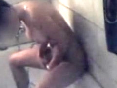 voyeur episode of my beauty using the shower head to het an agonorgasmos