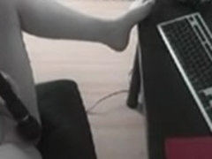GF getting off with giant wang webcamer