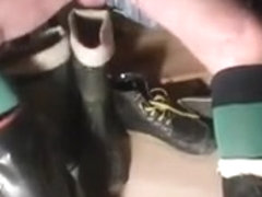 nlboots - lengthy socks and guess...