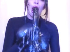 sloppy ice cream deepthroat facefuck camgirl spit saliva sho