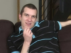 Big dick daddy sucking dick with facial