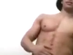 Splendid Kyle Exhib for Cam Voyeurs