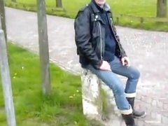 nlboots - rubber boots, leather jacket and outdoors, cold !