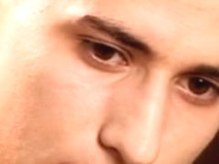 19yo jacks off for photoshoot