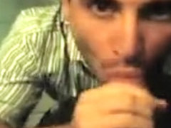 bathroom b0y blows buddy