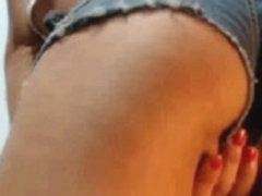 sexy legal age teenager on livecam