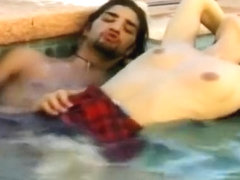 Crazy wife gets huge frigging