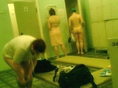 Amateurs of all body shapes on dressing room spy cam