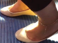 Latina cute flats
