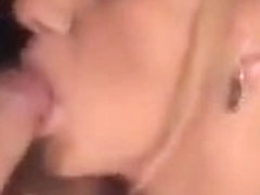 Vegas hottie knows her way around the pole