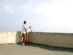 Amateur hottie fucked outdoor in public