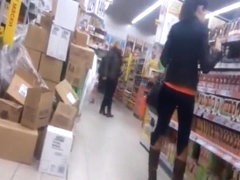 Randomly spotted 4 sexy ladies