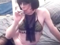 Suzan Moor Seductive Bed Smoke