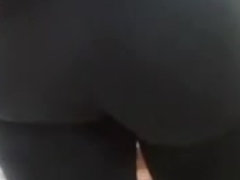 Milf bubble ass in leggings