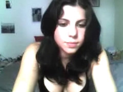 Fantastic girl masturbating to webcam