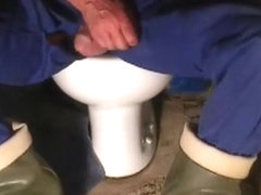 nlboots - torn overalls