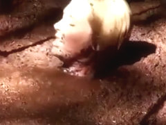 Star Has Trouble On The Vines