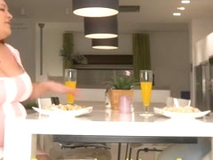 AR & CLF Mutual Feeding