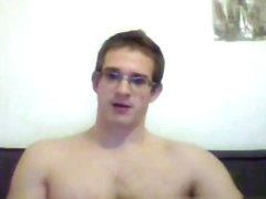 guy on cam 759