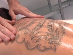 Tattooed massage client Christy Mack banged