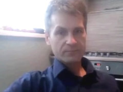 handsomeGUy stroke his cock 998