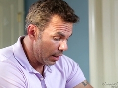 Penis sucking blonde shows her best cocksucking skills