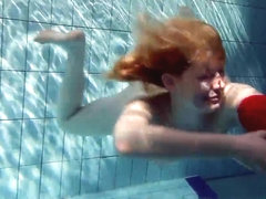 UnderwaterShow Video: Lucie