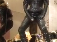 Roxina2005LadyBoyHugeCock071205XXL