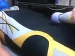 Mi compa se lastima, y mi amigo lo cura