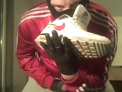 Preparing socks for spandexhh - want a pair, too?