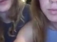 gorgeous girl shows her titties