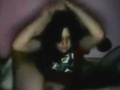 Stickam girl plays with her pussy and ass