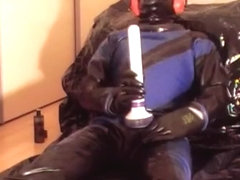 Sweating in Latex, PVC and enormous Rubber