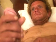 Mature Amateur Amos Jerking Off