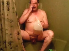 Anonymous trucker piss fun!!!