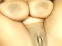 Blacks avec des grosses mamelles et une belle chatte