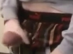 Sagger Cums On Table