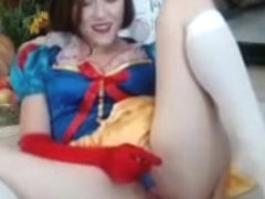snow white cosplay