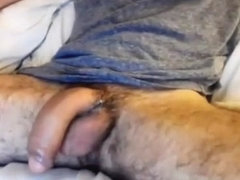 Very Hot Guy Cumming On Cam