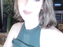 Amateur Krystalorchid Flashing Ass On Live Webcam Part 01